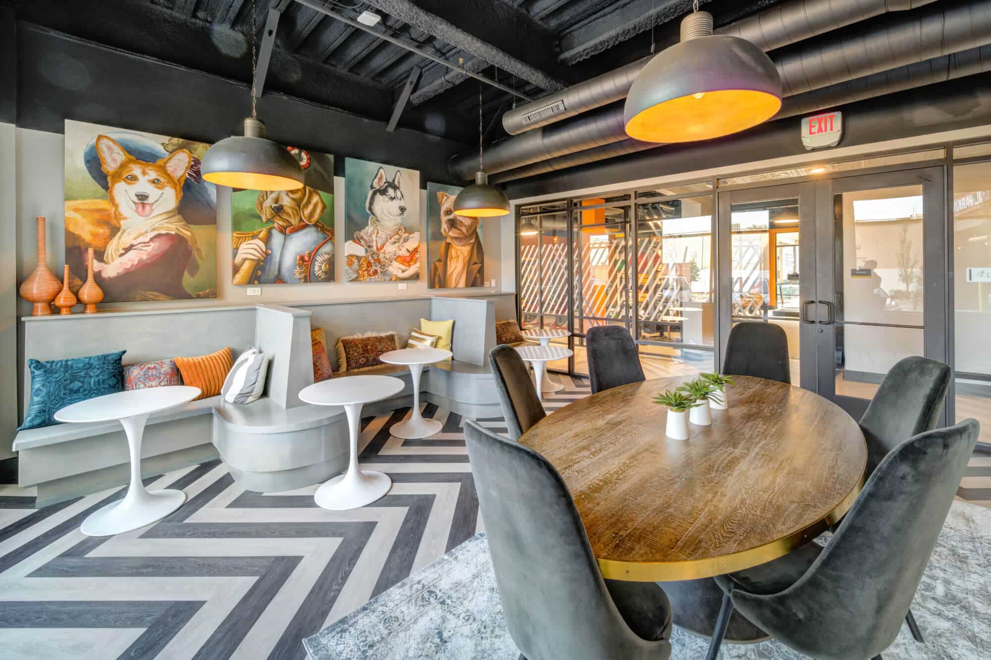 proximity at 10th 24 hour student clubhouse with private and collaborative study rooms